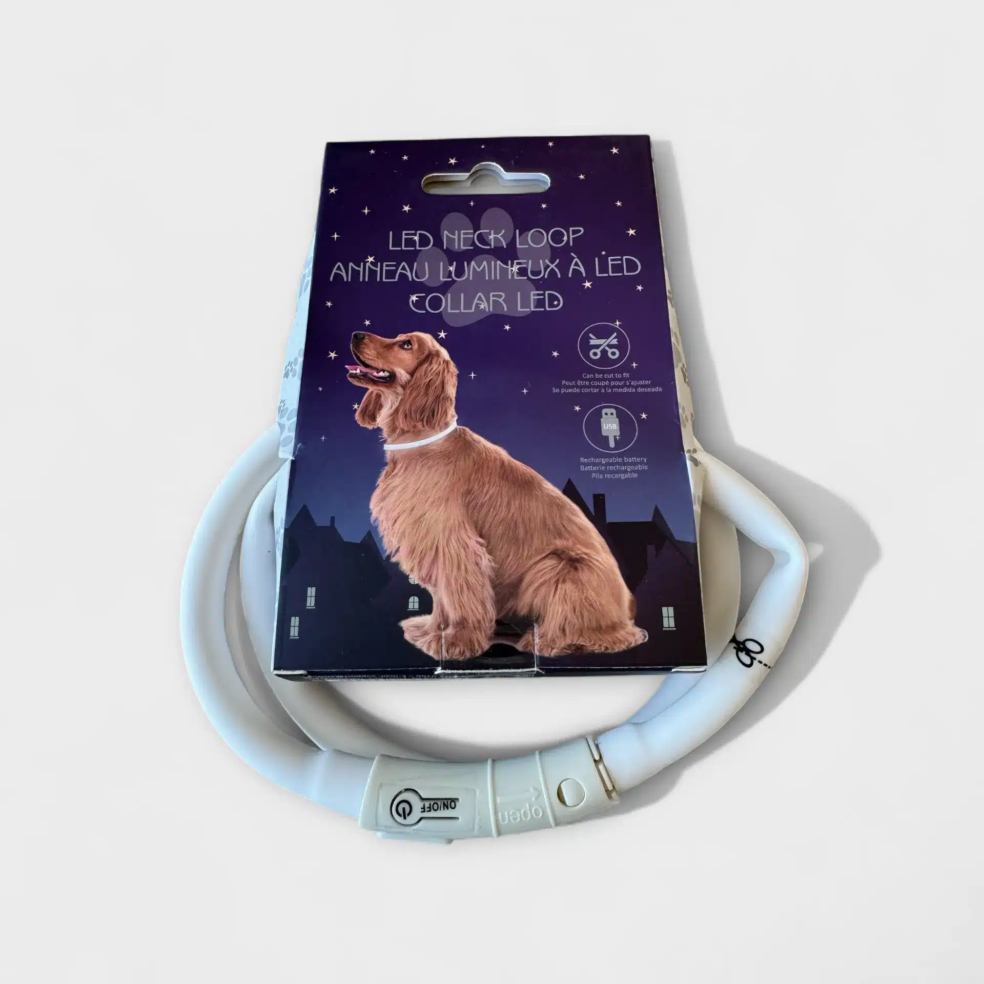 Cuttable dog leash with LED lighting, visible in darkness